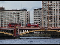 2013 02 01 4225-border  Vauxhall Bridge